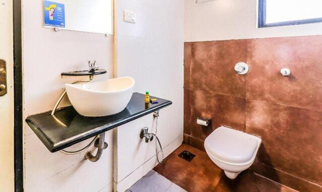 Fabhotel Blue Diamond Turambhe Exterior photo